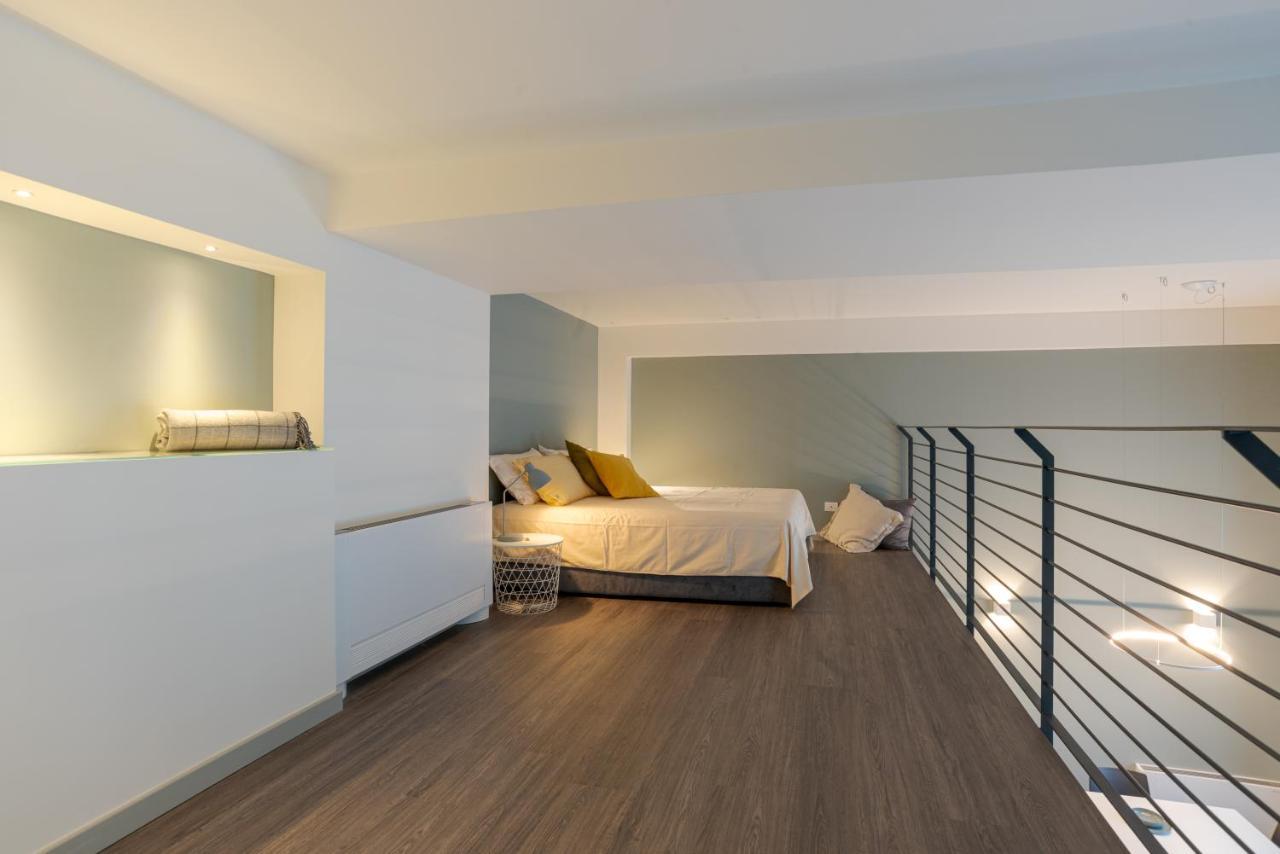 Suite Broletto - By MyhomeinКомо Экстерьер фото